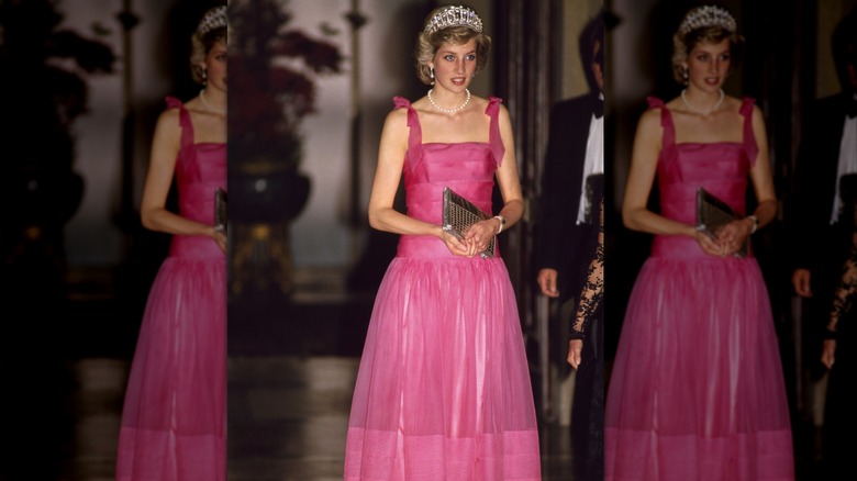La princesa Diana aparece en la Ópera de La Scala en 1985