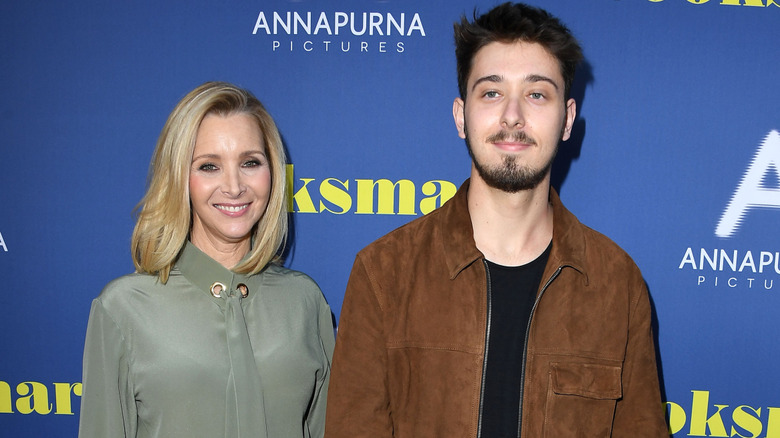 Lisa Kudrow con su hijo Julian Stern