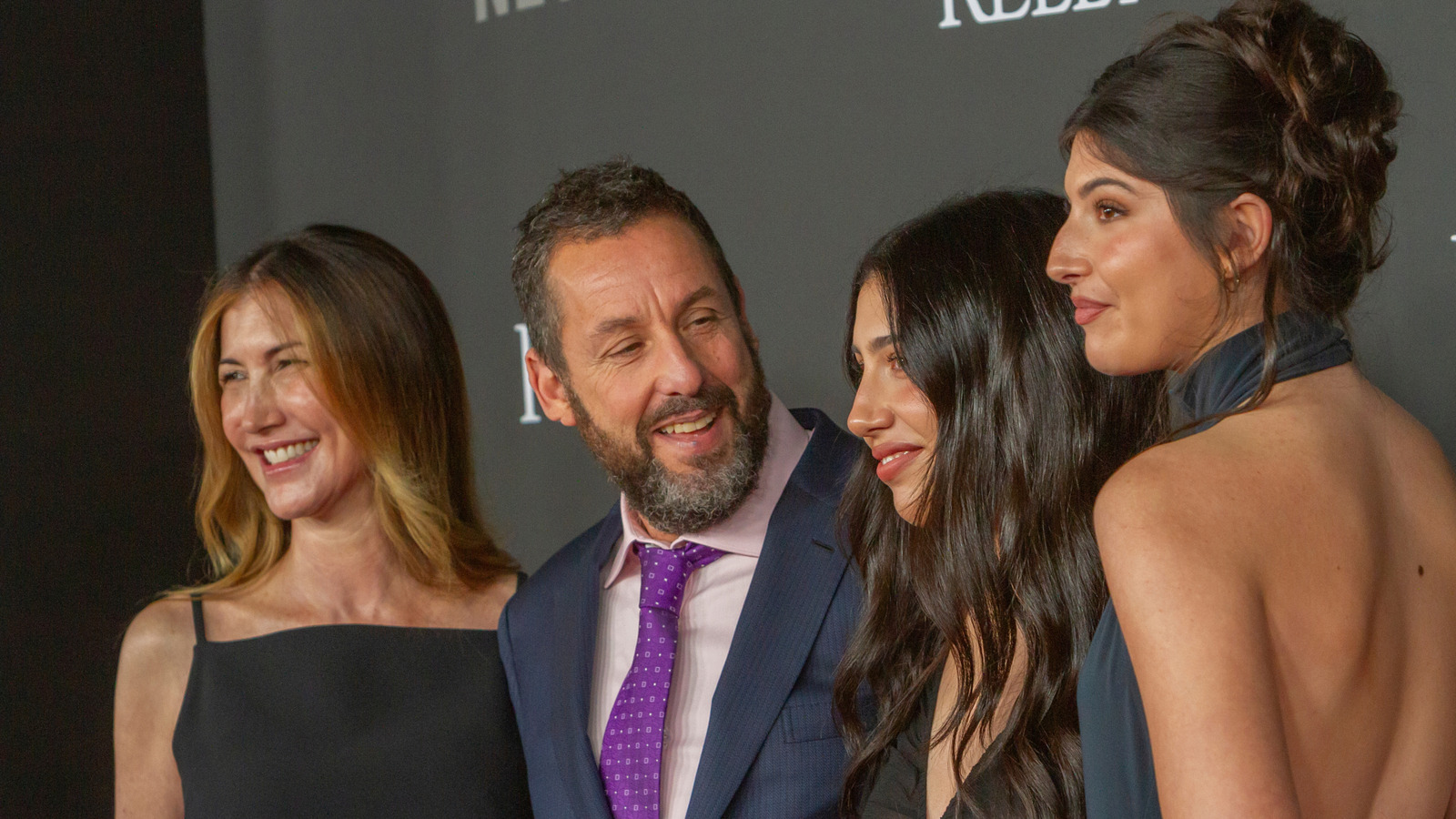 La transformación completa de las hijas de Adam Sandler