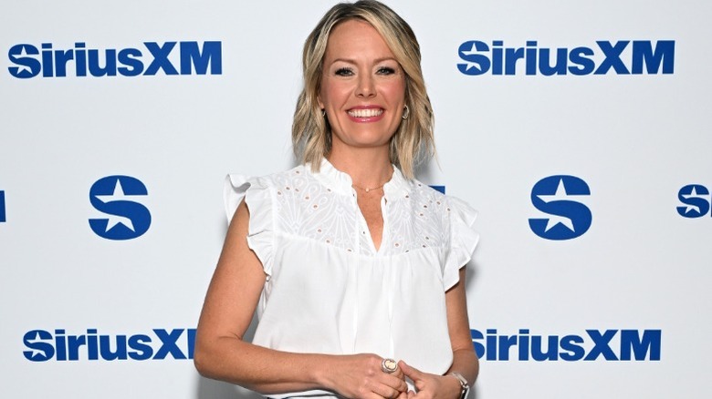 Dylan Dreyer posa ante la grabación de un podcast
