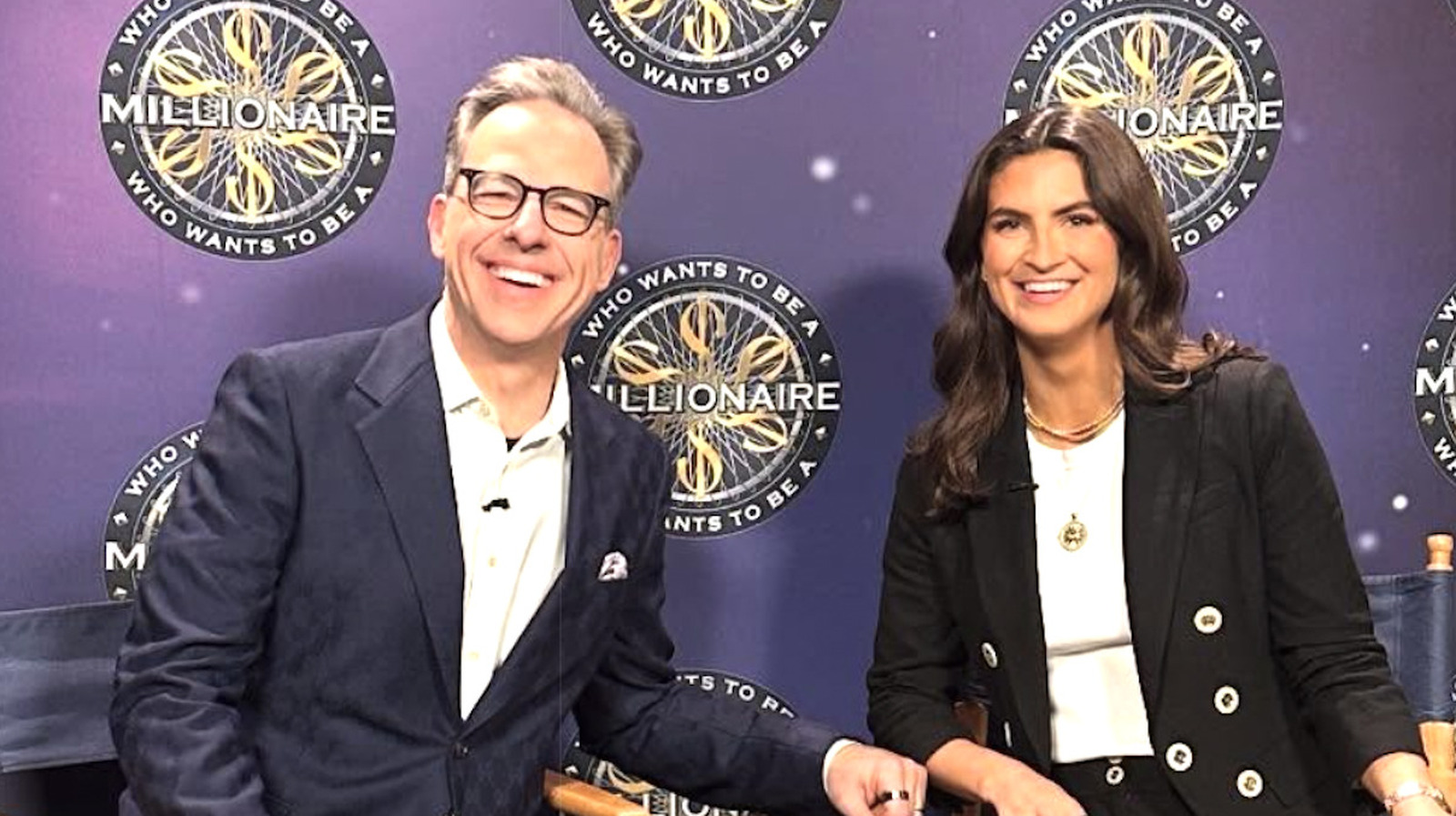La presentadora de CNN, Kaitlan Collins, bordeó los límites con un atuendo picante durante el programa de juegos 2025