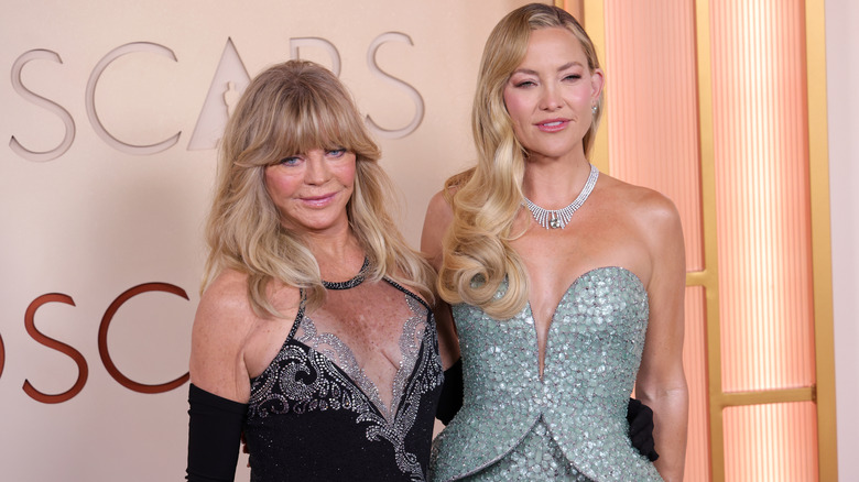 Goldie Hawn y Kate Hudson posan juntas en los Oscar 2026