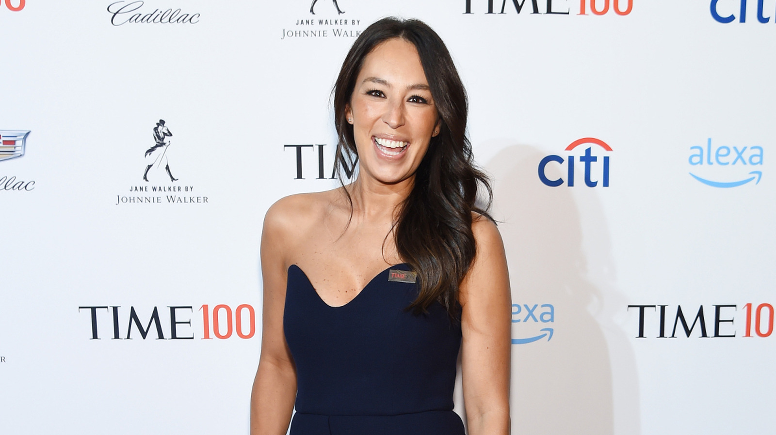 Estrellas de HGTV que estamos rogando que mejoren su estilo