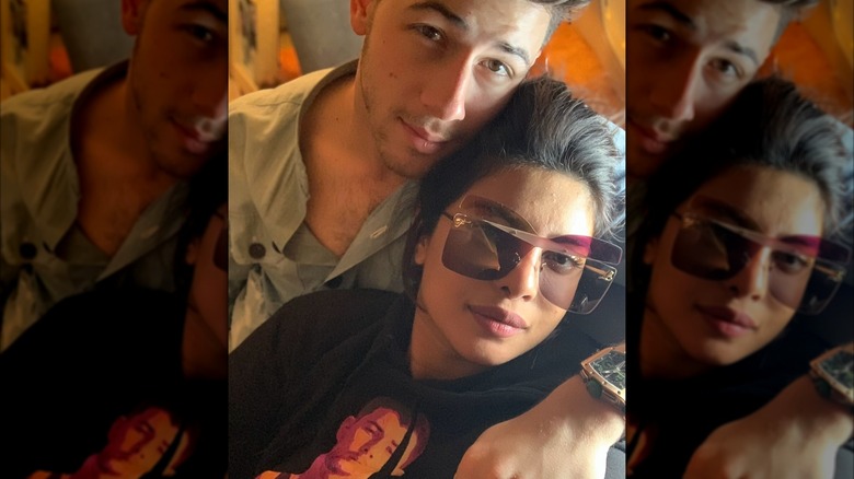 Nick Jonas y Priyanka Chopra yacían uno al lado del otro