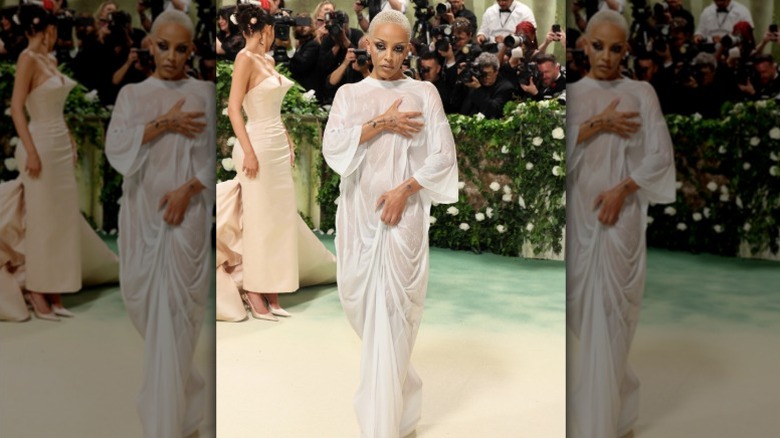 Doja Cat llega a la Met Gala 2024