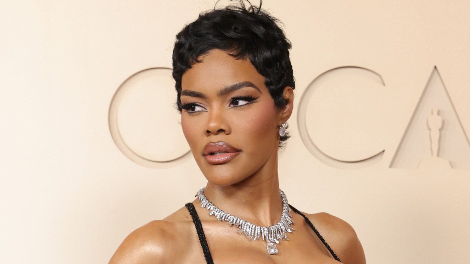 La impresionante transformación del rostro de Teyana Taylor desde su fiesta My Super Sweet 16