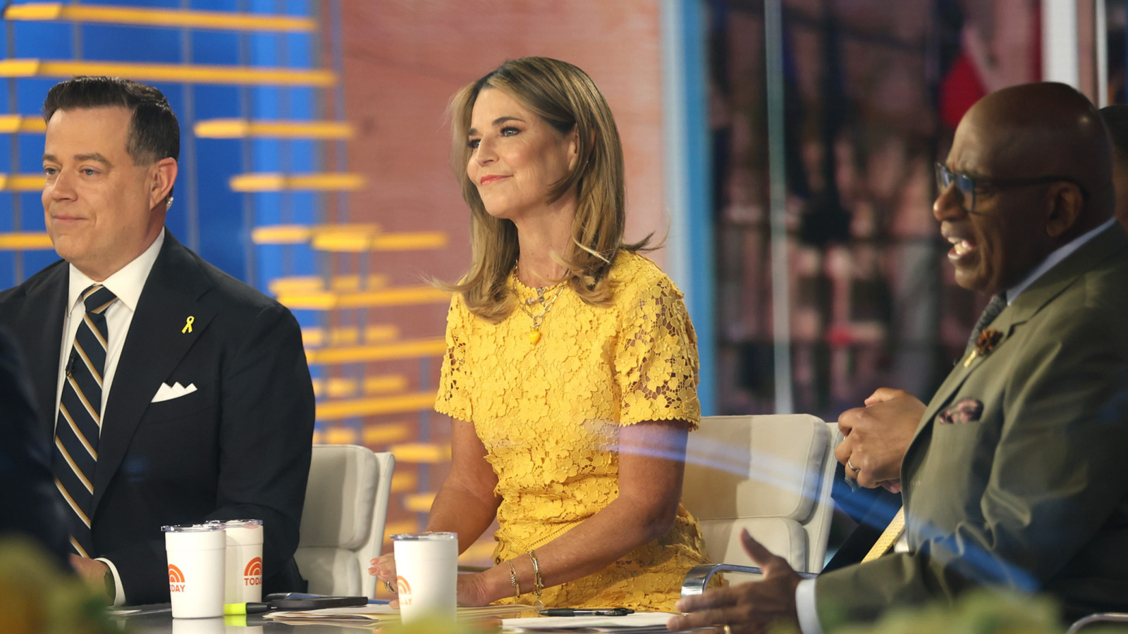 El vestido amarillo de Savannah Guthrie para su regreso de hoy significó más de lo que sabías