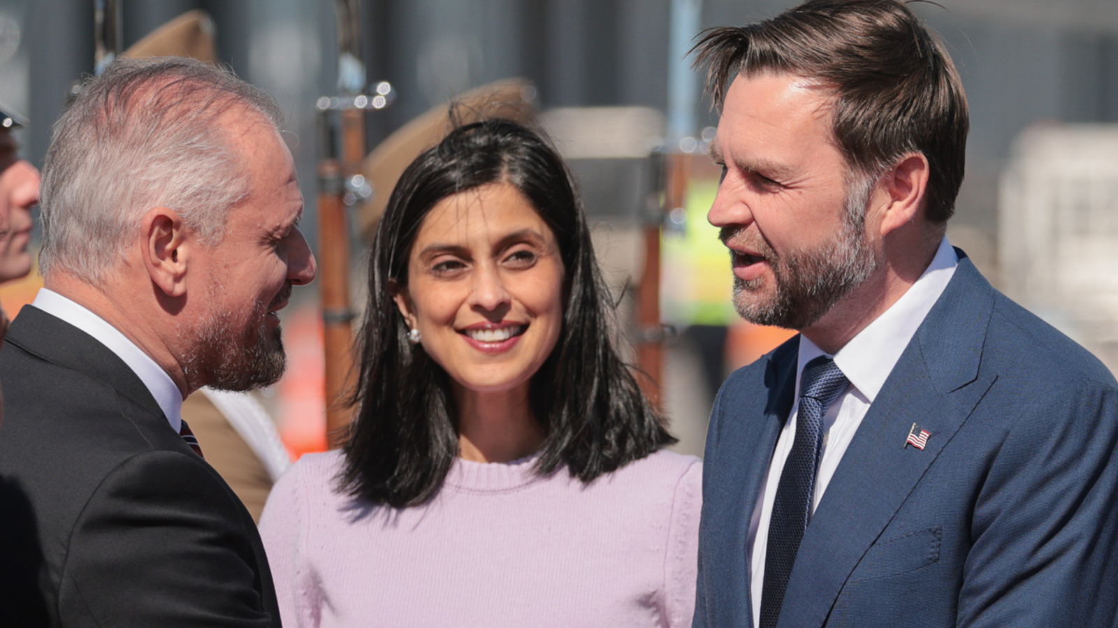 Usha Vance defiende el lila como tono destacado de la primavera de 2026