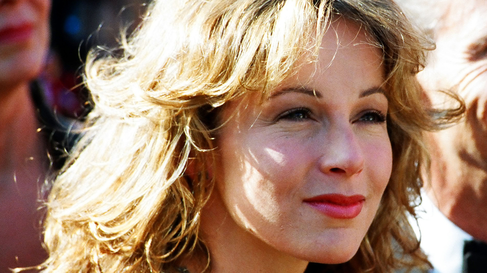 La operación de nariz arrepentida de Jennifer Grey cambió todo su rostro