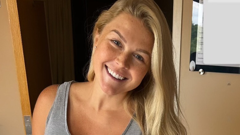 Karoline Leavitt posa tras dar a luz a su hijo