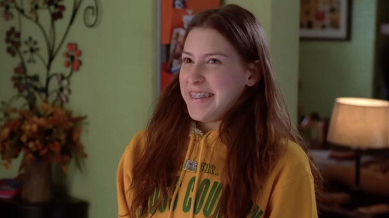 Eden Sher como Sue Heck en The Middle