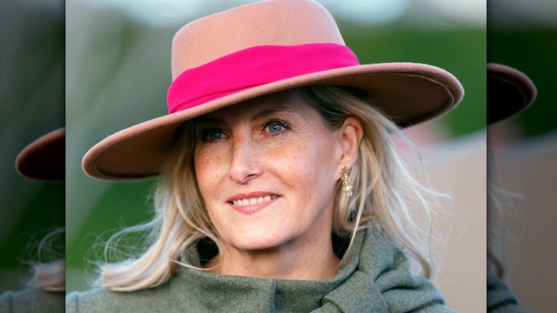 Sophie, duquesa de Edimburgo, asiste a una carrera de caballos