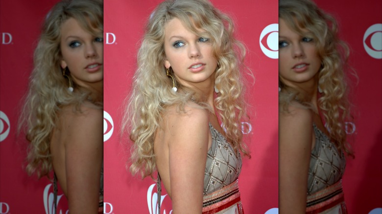 Taylor Swift en la 41ª edición de los Premios de la Academia de Música Country