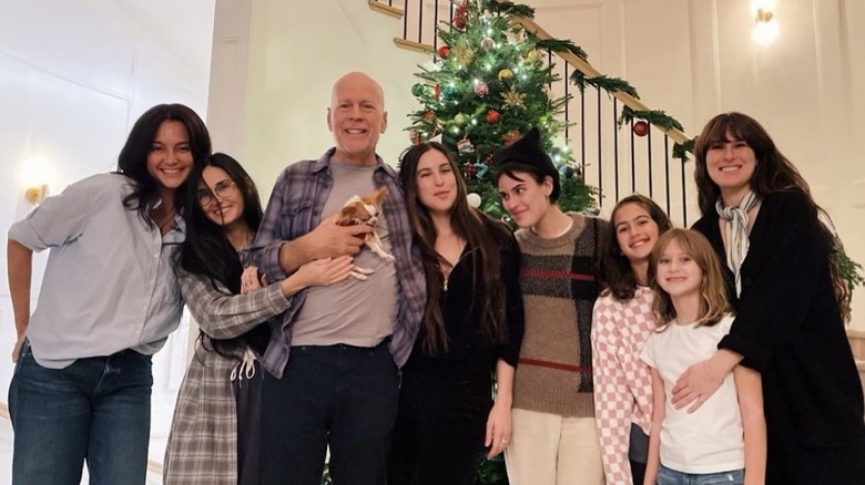 demi moore, bruce willis y sus hijas navidad 2022