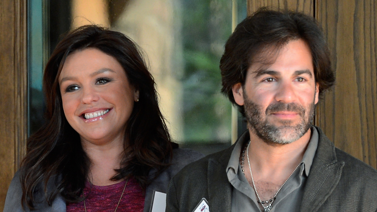 Las fotos de antes y después de Rachael Ray y su esposo John resaltan cómo han crecido juntos