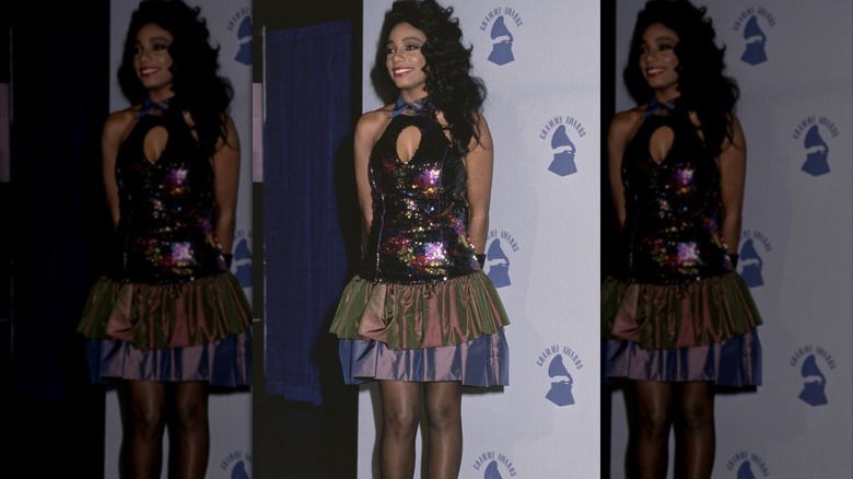 Karyn White en la 31ª edición anual de los premios Grammy en Los Ángeles en febrero de 1989