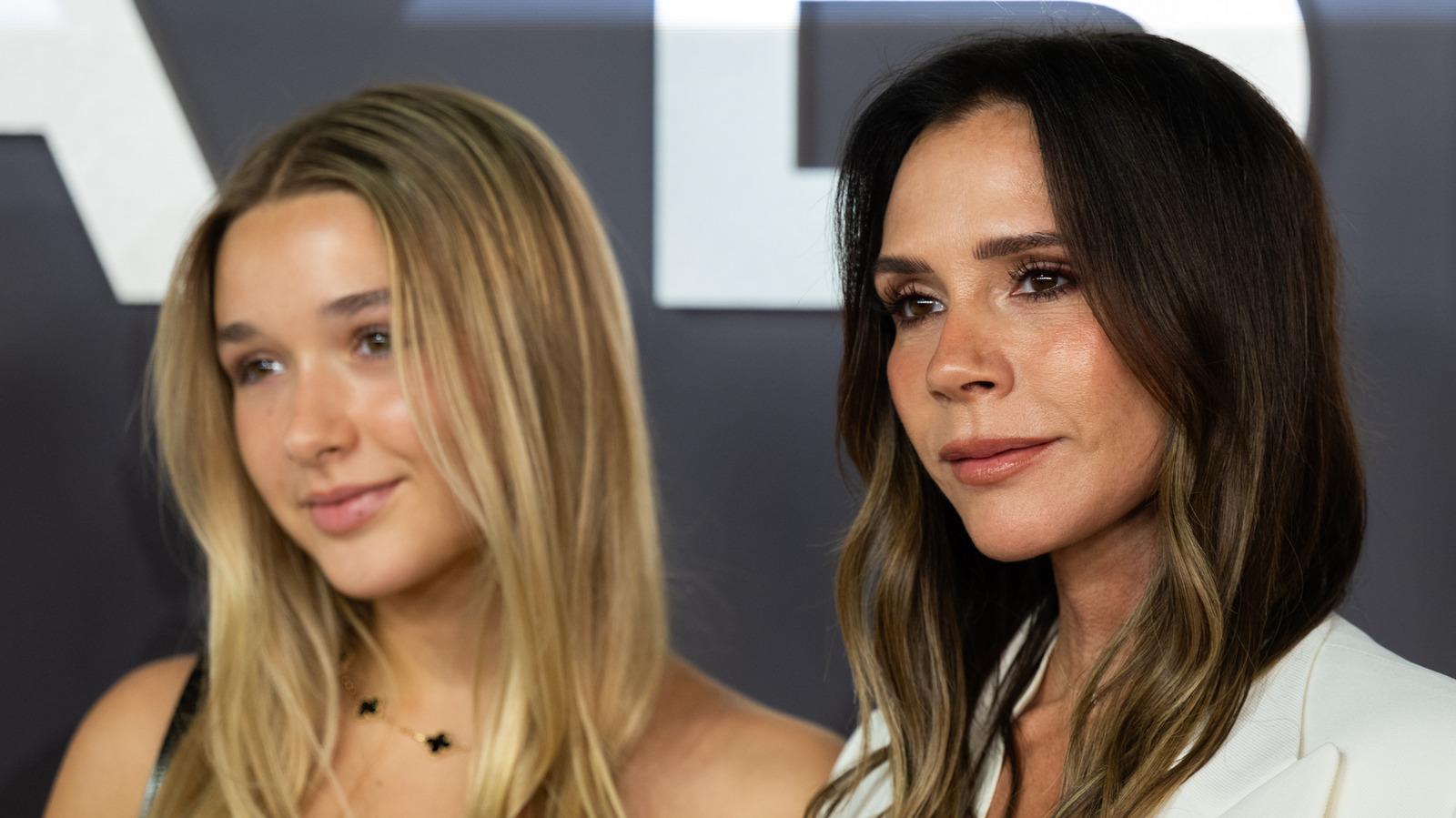 10 veces que la hija de Victoria Beckham, Harper, canalizó el estilo icónico de su madre