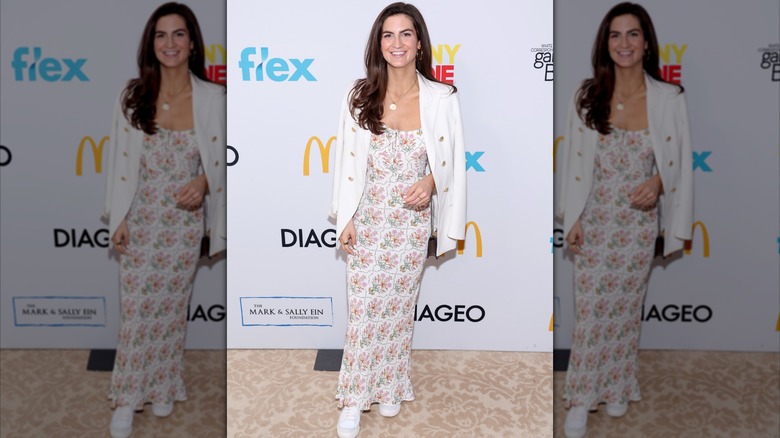 Kaitlan Collins en el 30.º brunch en el jardín de corresponsales de la Casa Blanca en Washington, DC en abril de 2023