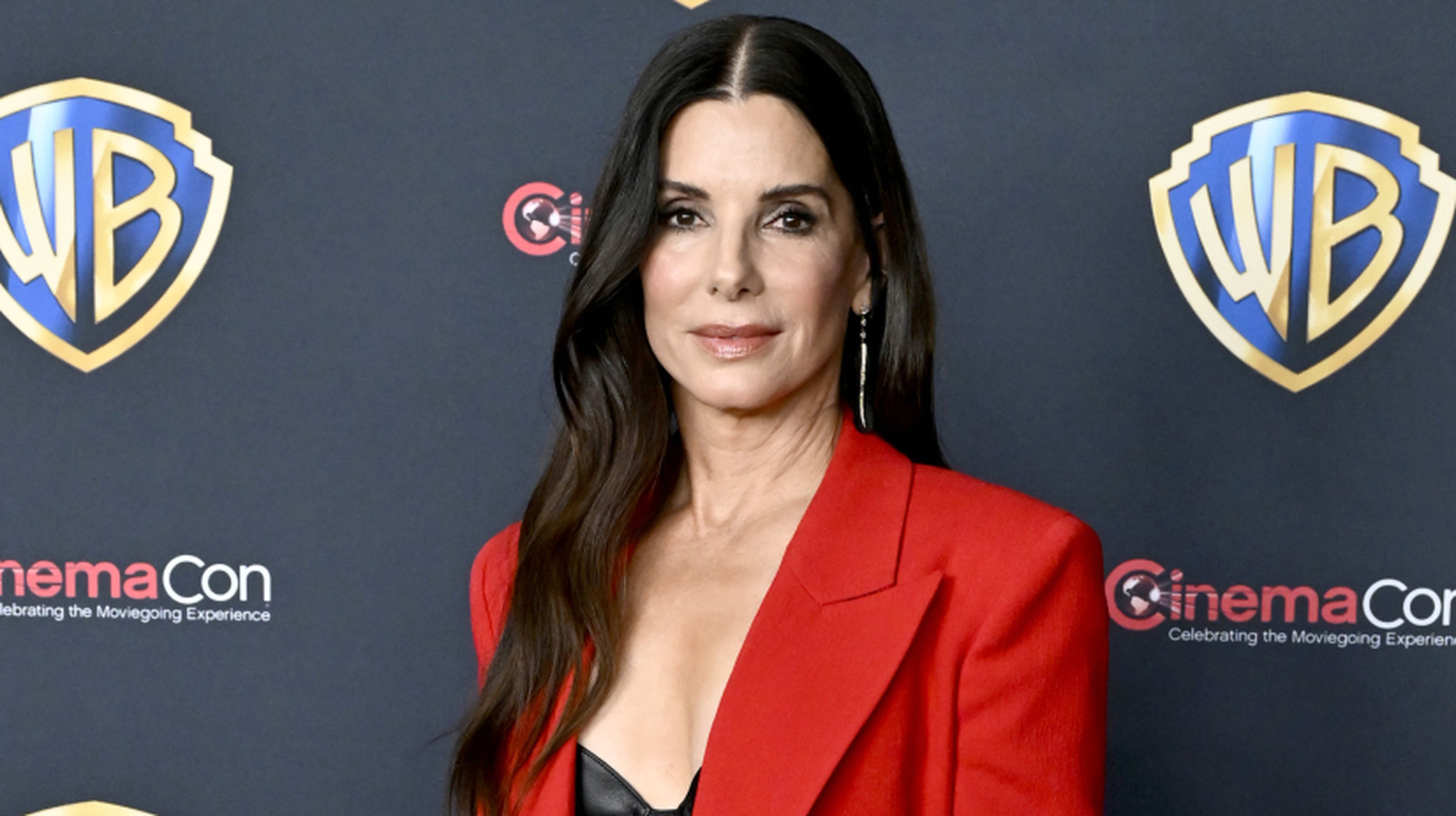 Fotos del cabello de Sandra Bullock para llevar a tu próxima cita en el salón