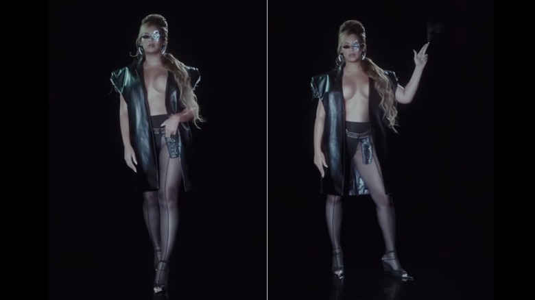 Beyoncé en el "TEXAS MANTÉNLOS" Visualizador.