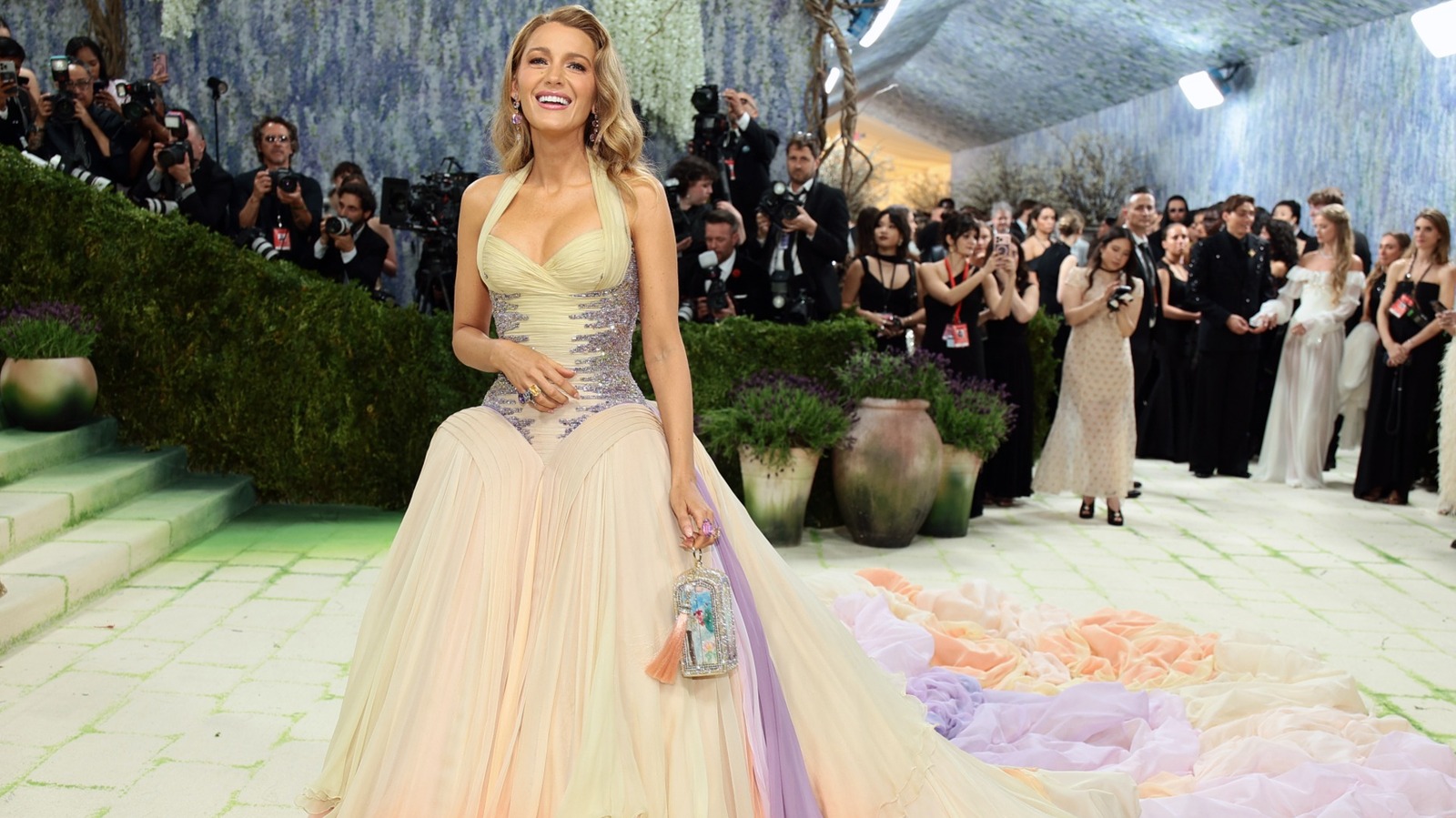 El dulce detalle oculto que quizás te hayas perdido en el look de la Met Gala 2026 de Blake Lively