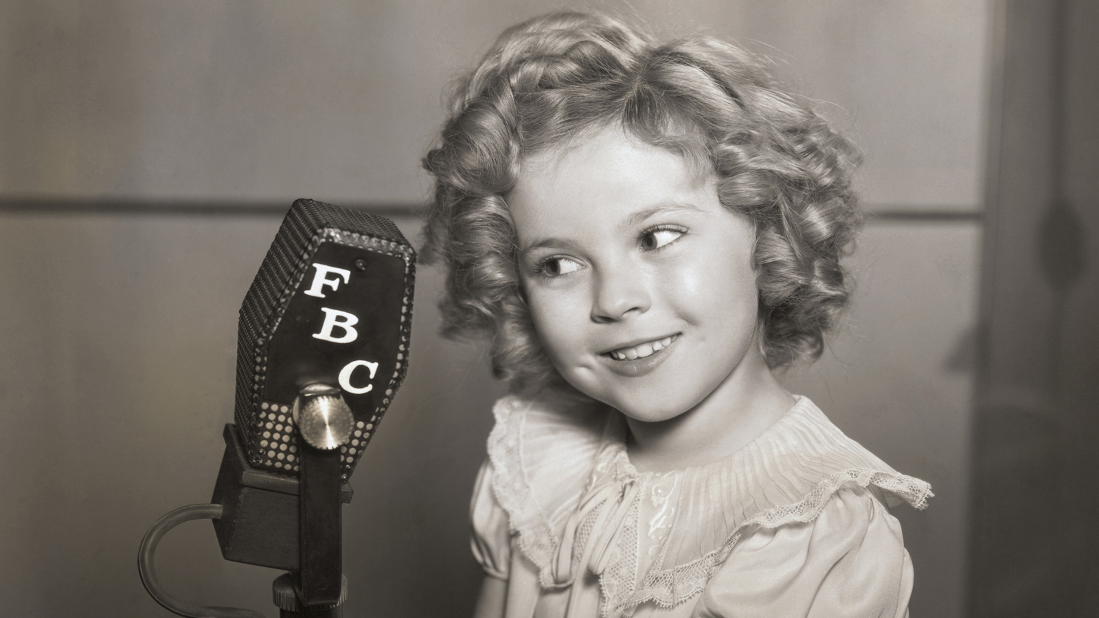 10 fotos adultas de Shirley Temple que quizás no hayas visto antes