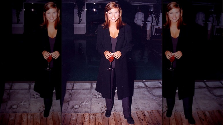 Tiffani Amber Thiessen en una fiesta de Hugo Boss en el Skybar de Los Ángeles en 1997