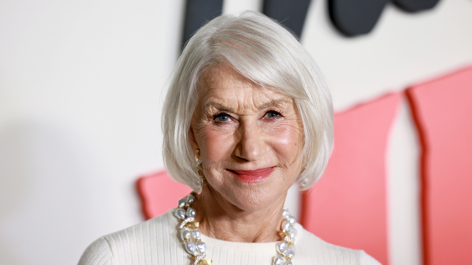 '¿Dónde están las cosas específicamente para nosotras?': Los pensamientos de Helen Mirren sobre los productos de belleza para mujeres mayores