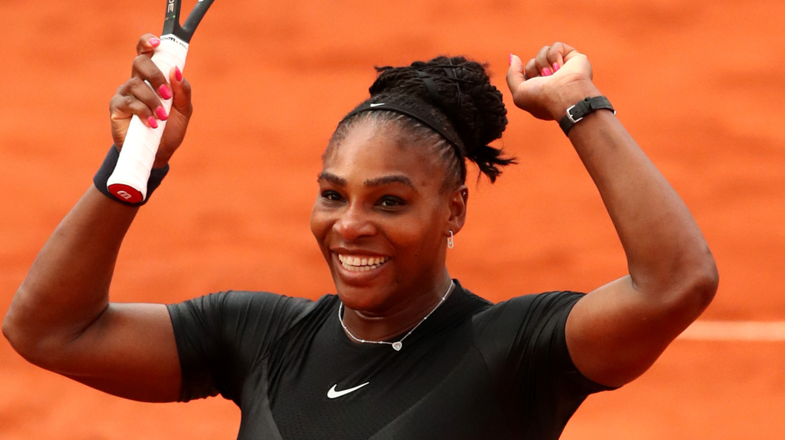 3 mujeres que rompieron las estrictas reglas de la moda del tenis y lucieron increíbles en la cancha