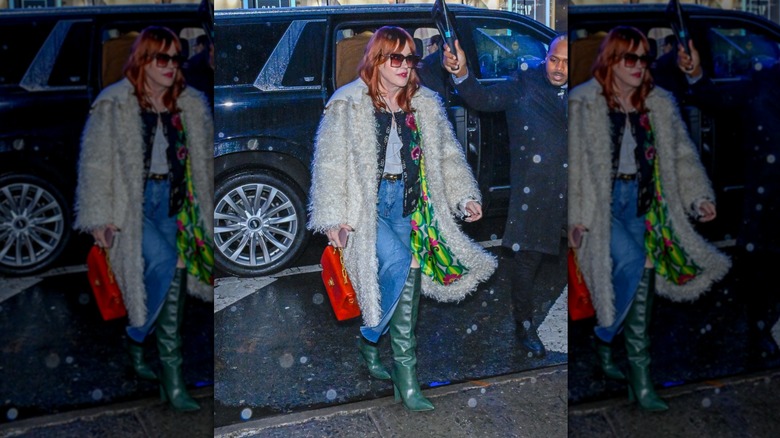 Molly Ringwald se ve afuera 