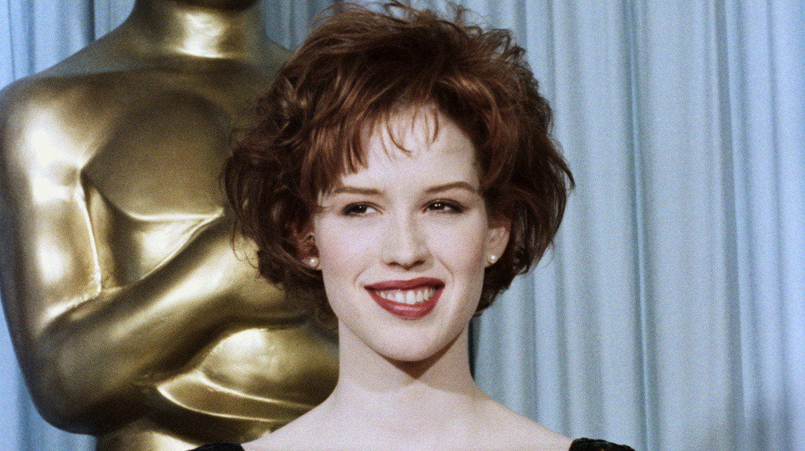 Lo mejor del estilo peculiar de la actriz Molly Ringwald de los 80, en fotos