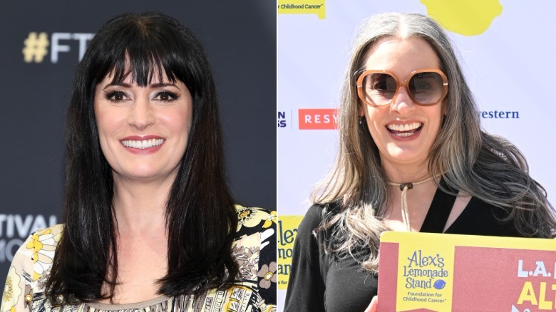 Una comparación lado a lado de Paget Brewster con cabello negro y cabello gris.