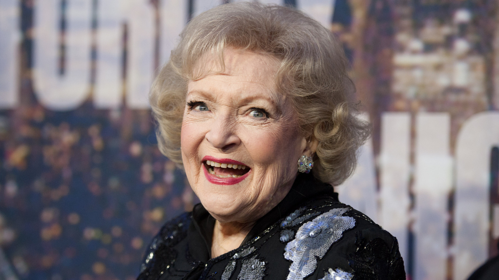 6 fotos retrospectivas de Betty White antes de tener su característico cabello gris