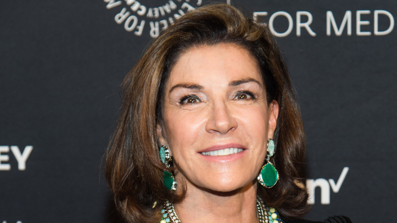 'Lo afrontas': el consejo vital de Hilary Farr para las mujeres después de su viaje contra el cáncer de mama