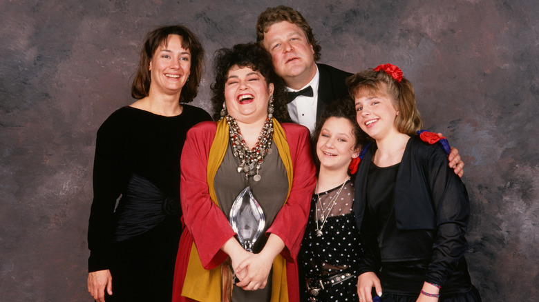 El elenco de Roseanne en 1989