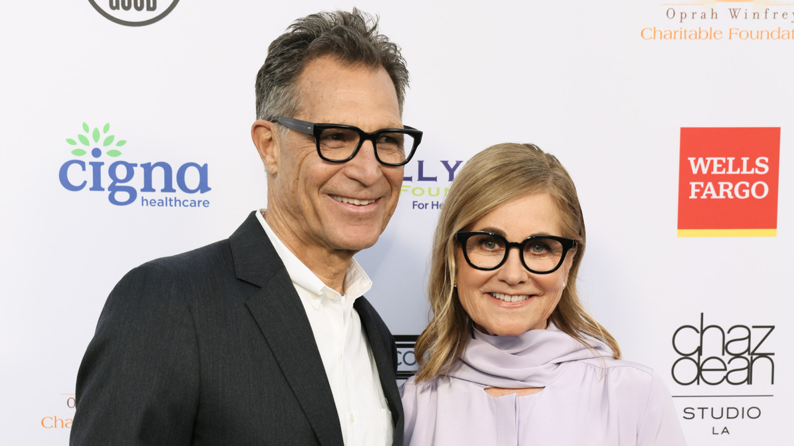 10 dulces instantáneas de la estrella de Brady Bunch Maureen McCormick y su esposo Michael