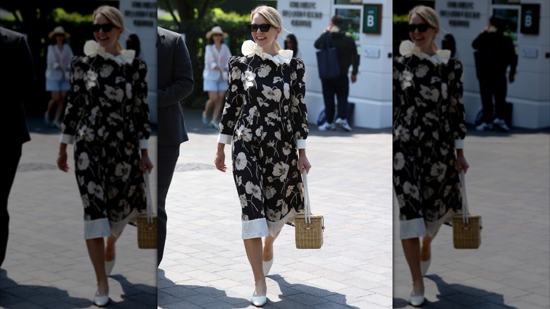 Anna Maxwell Martin con vestido de flores en Wimbledon 2026.