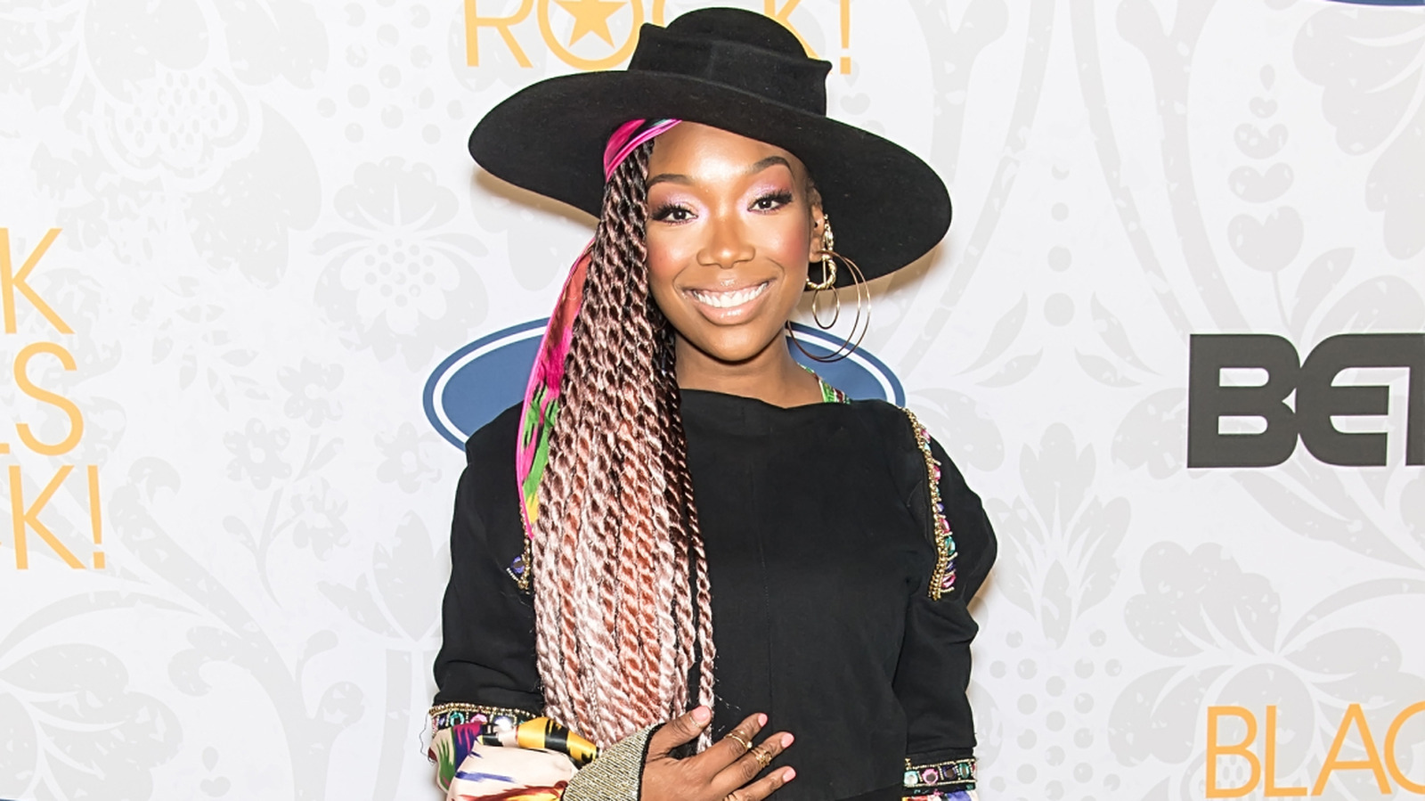 Los mejores momentos de belleza de Brandy cuando tenía 40 años (hasta ahora)