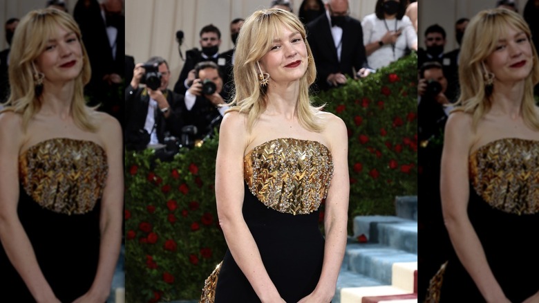 Carey Mulligan entra en la Met Gala 2022