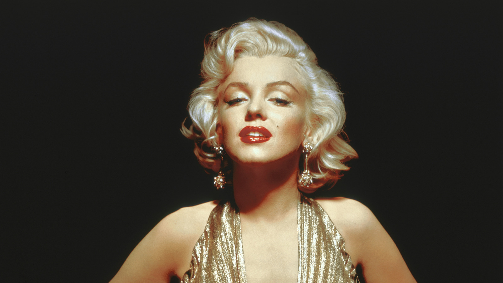 Fotos retrospectivas de Marilyn Monroe con peinados diferentes a los de su estilo característico
