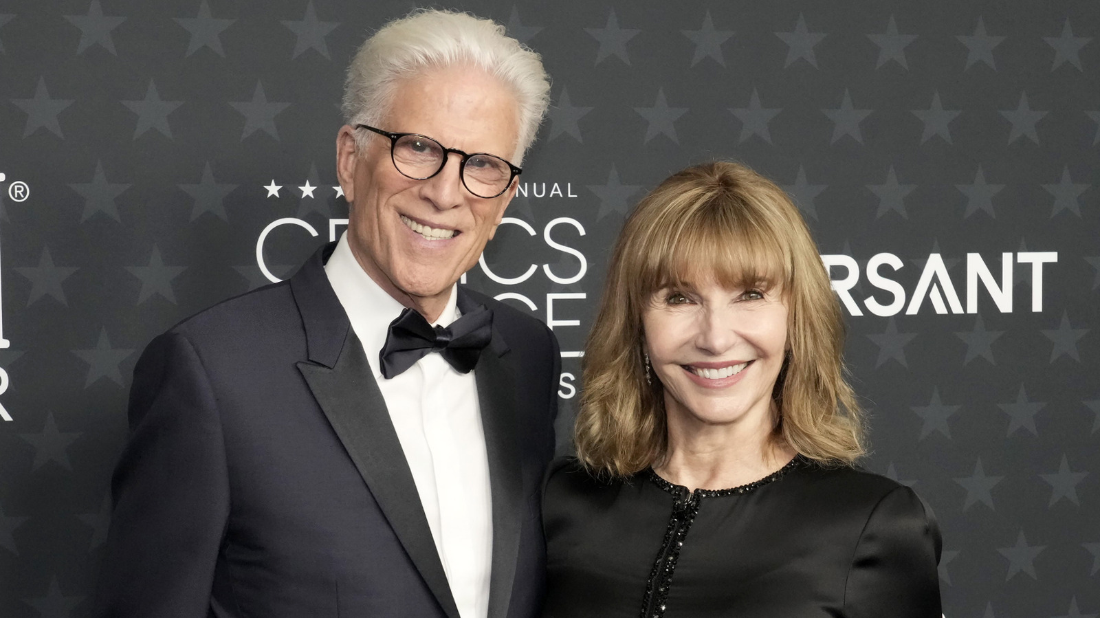 La dulce rutina matutina de Mary Steenburgen y Ted Danson los mantiene unidos (¡y saludables!)