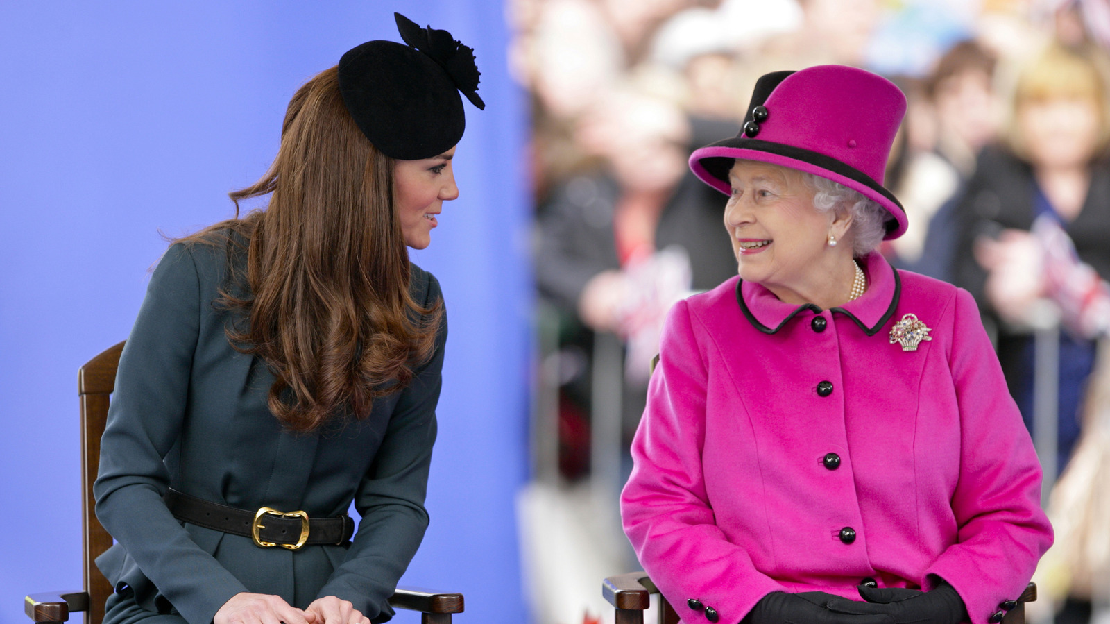 El amor de Kate Middleton por los looks monocromáticos puede ser un guiño a la reina Isabel