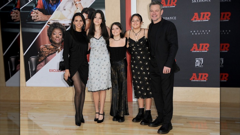 Matt Damon y sus hijas en el 