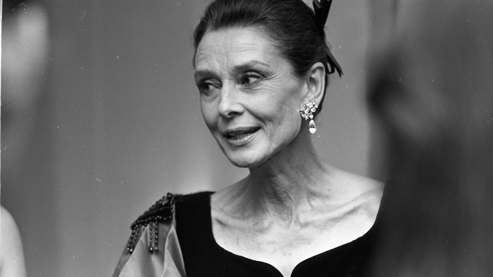 Audrey Hepburn 'honró la historia' de sus arrugas y no estaba interesada en ocultarlas
