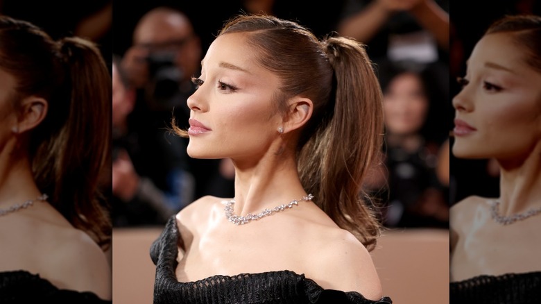 Ariana Grande asiste a la 83a edición anual de los Globos de Oro en The Beverly Hilton el 11 de enero de 2026