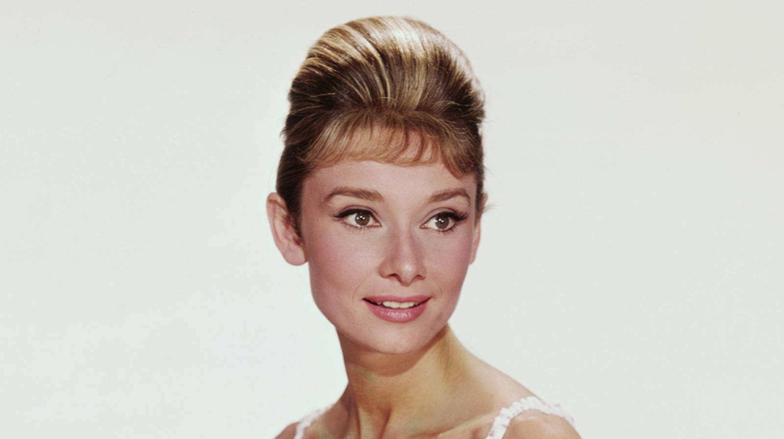 Audrey Hepburn ayudó a elevar un estilo de pantalones que sigue siendo tendencia hasta el día de hoy