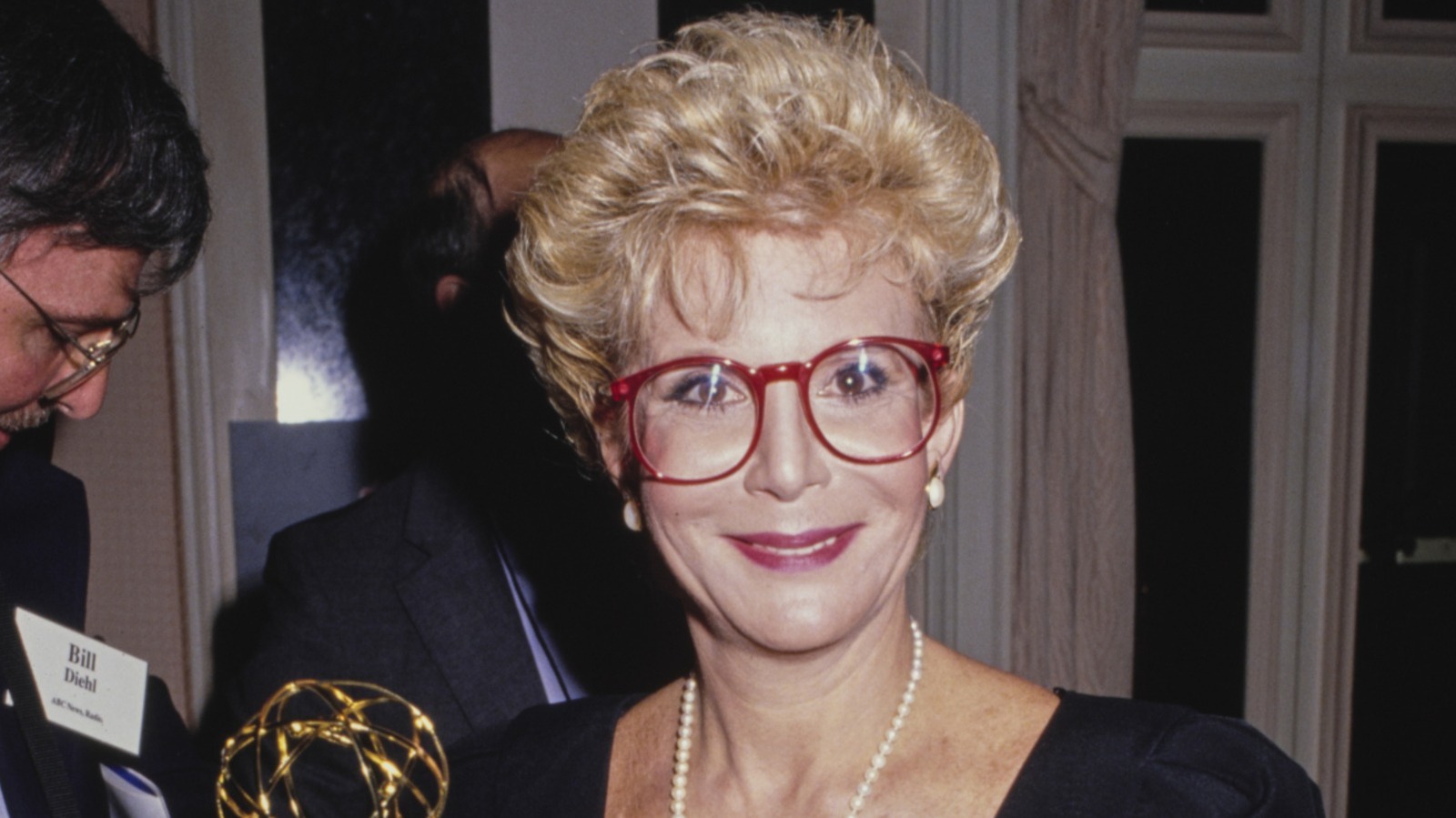 ¿Recuerdas a la estrella de los 80, Sally Jessy Raphael? Cómo lucía décadas después de que terminara su programa de entrevistas