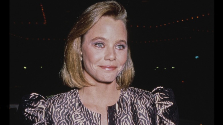 Susan Dey con un globo volteado