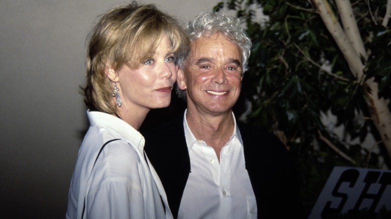 Susan Dey con un bixie en capas y flequillo en 1990