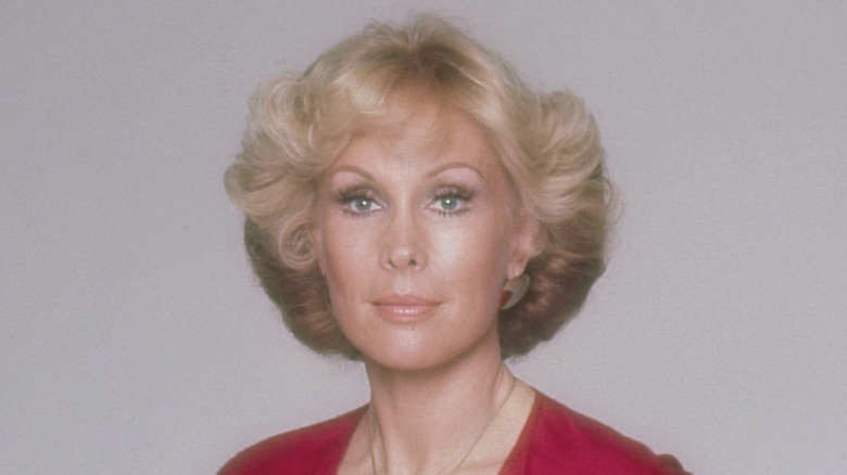 Barbara Eden posa para un retrato en 1980